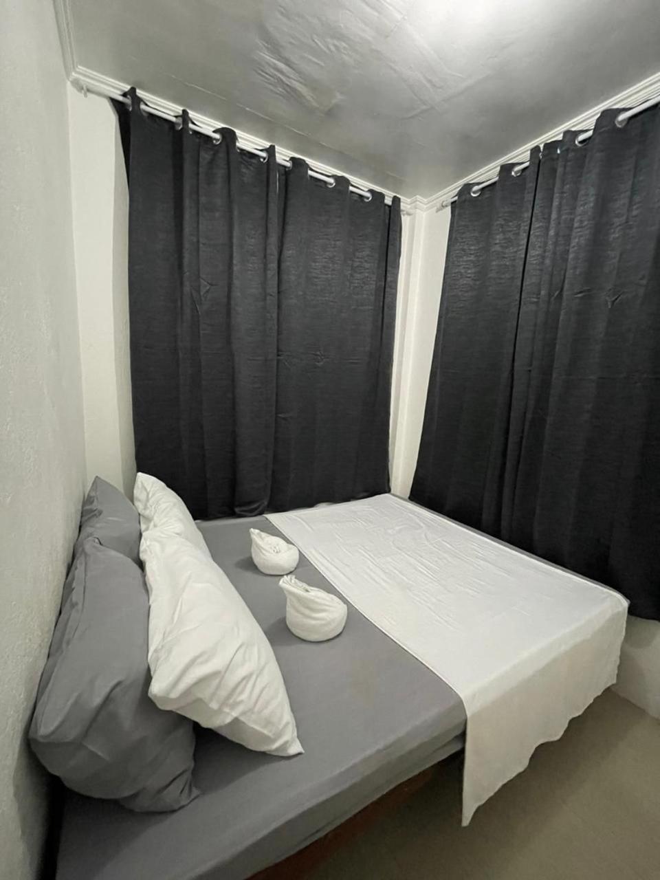La Visita Hotel General Luna  Room photo